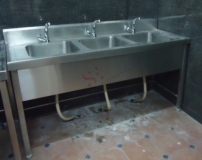 shalom Cleaning & Washing shalom Cleaning & Washing